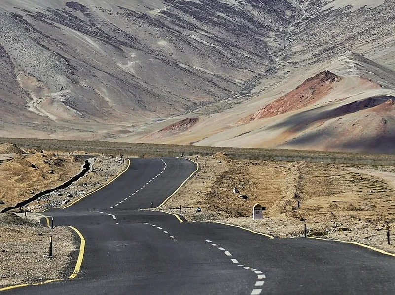 Manali–Leh highway