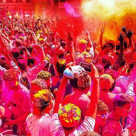 Pushkar streets come alive with a carnival-like atmosphere