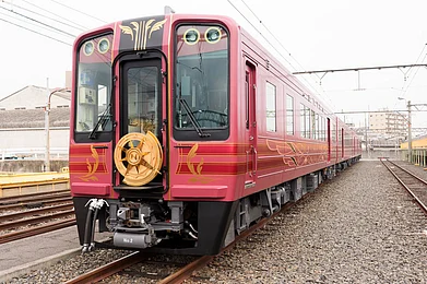 X : GRAN Tenku sightseeing train to connect Osaka to Mount Koya