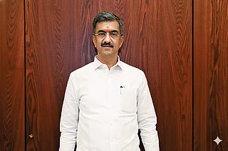 Shri. Shambhuraj Desai, Tourism Minister, Government of Maharashtra