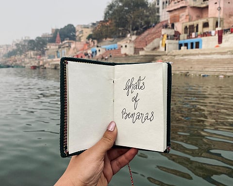 For solo travellers, the ghats of Banaras offer moments of quiet reflection amid the city’s timeless rituals