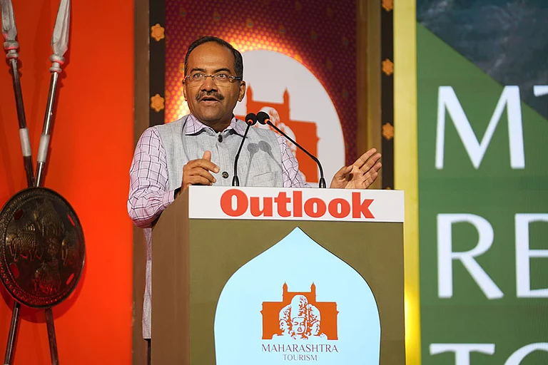 Neelesh R. Gatne IAS, Managing Director, MTDC - null