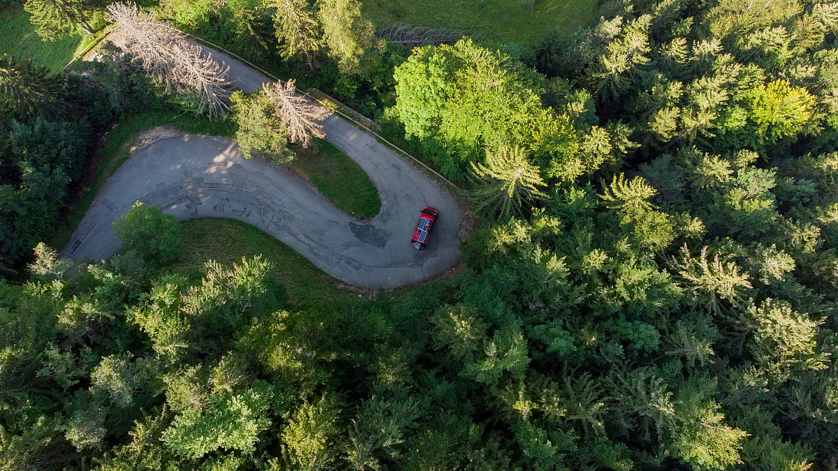 Unsplash : From Konkan cliffs to Tamil Nadu’s edge, explore 6 unforgettable coastal drives in India perfect for your next road trip