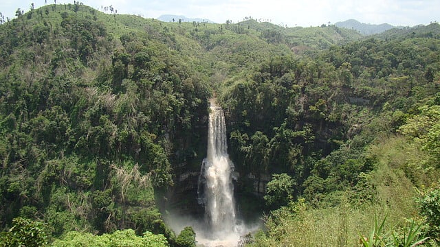 Lpachuau/Wiki Commons : The project will give visitors a bird’s-eye view of Vantawng Falls