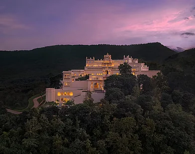 Official Webite/www.oberoihotels.com/ : Oberoi Rajgarh Palace