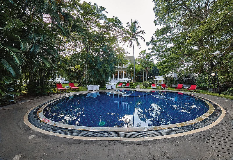 Th hotel features spacious rooms, dining options and a swimming pool