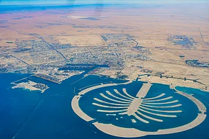 Unsplash : Indian carriers face reduced operations amid Dubai’s temporary aviation curbs