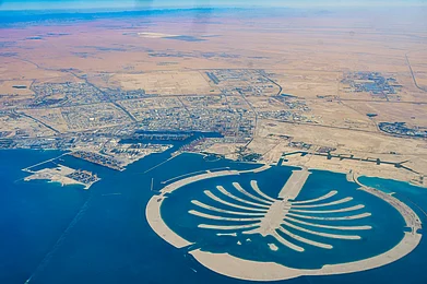 Unsplash : Indian carriers face reduced operations amid Dubai’s temporary aviation curbs