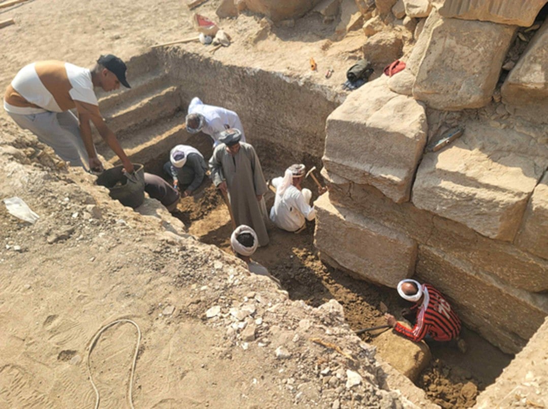ancient_origins/Instagram : A research team uncovered a 3,300-year-old Ramses II cartouche in Luxor