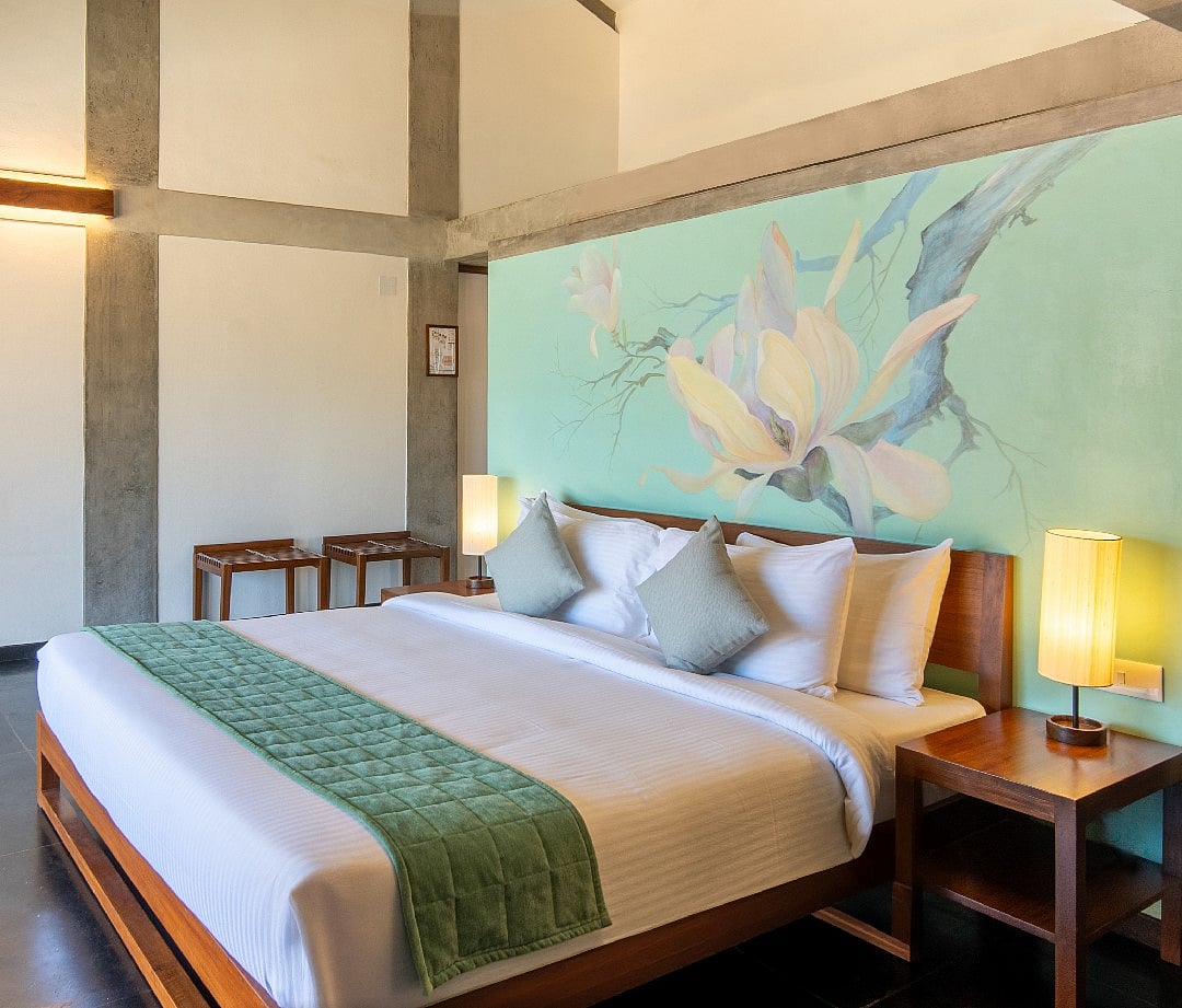 Each room opens to private gardens, keeping nature always within reach
