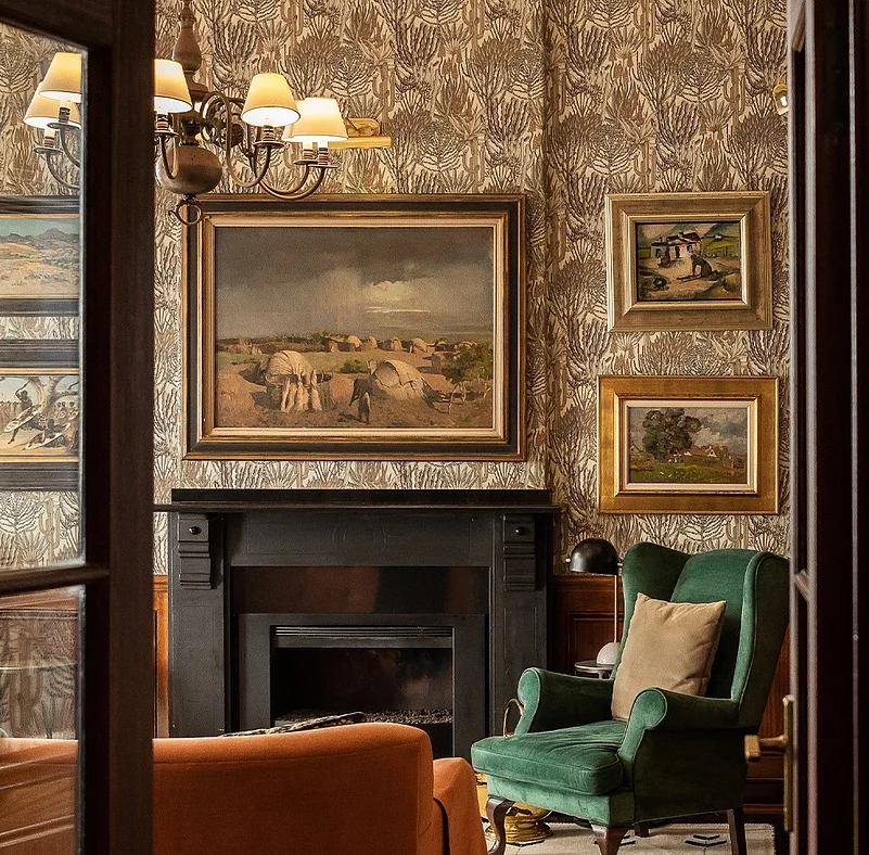 The hotel holds a privately curated collection of over 1,000 South African works