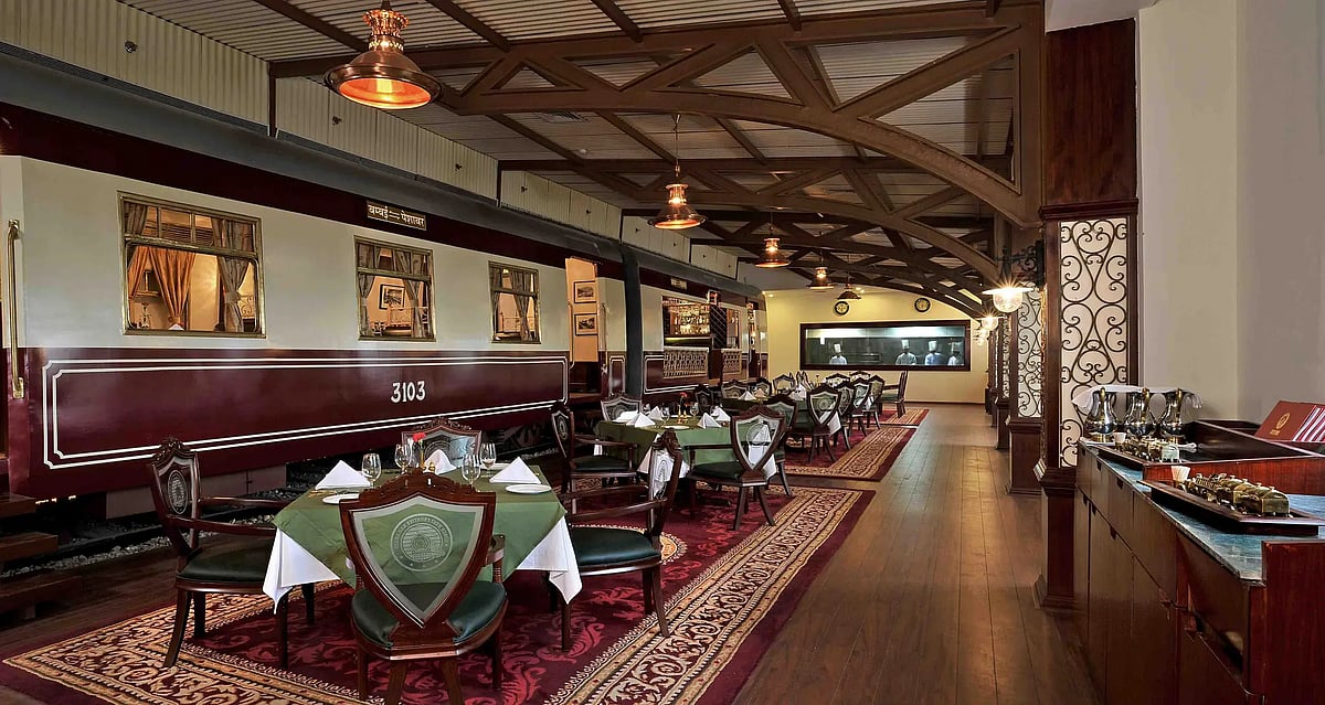 Frontier Mail restaurant 