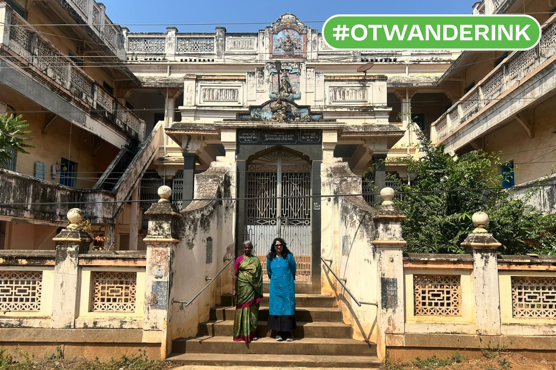 Anju Narayanan : Author in front of Aayiram Jannal Veedu 