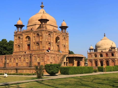 The Khusro Bagh of Prayagraj houses three mausoleums—one for Prince Khusro, one for his sister and one for his mother