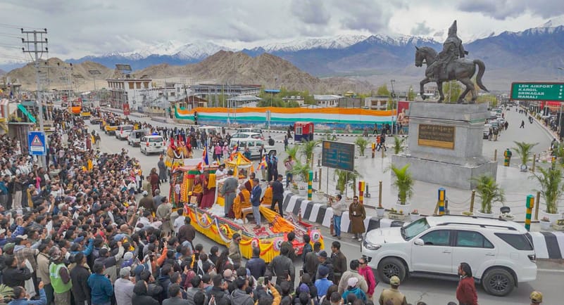 Sacred Buddha relics being moved in a grand procession to Jivatsal