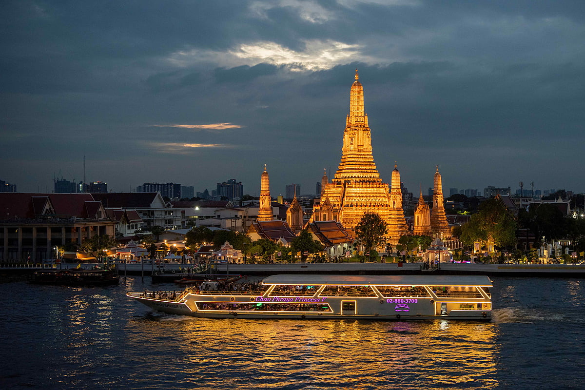 The Temple of Dawn overlooking the Chao Phraya River