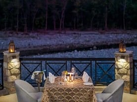 voco Jim Corbett is set by the Kosi River and surrounded by forest