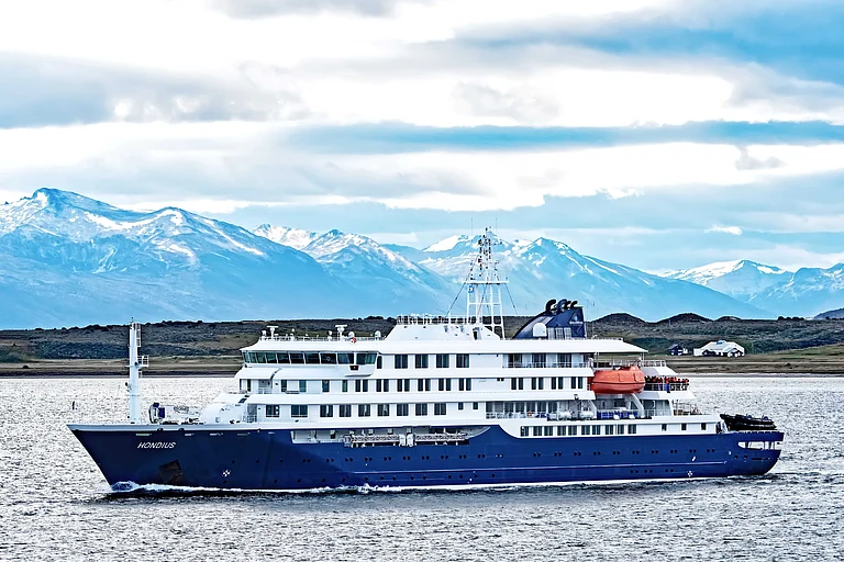 (Representative Image) MV Hondius departing from Ushuaia, Argentina, at the start of an Antarctic expedition - Shutterstock