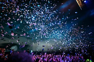 Unsplash : From concerts and cinema to food festivals and art showcases, India’s metros are turning the weekend into a celebration of culture