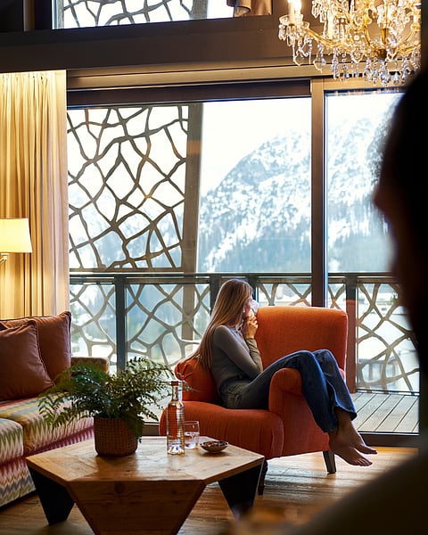 At 1,800 metres above sea level, it mixes contemporary Alpine design with a strong environmental focus