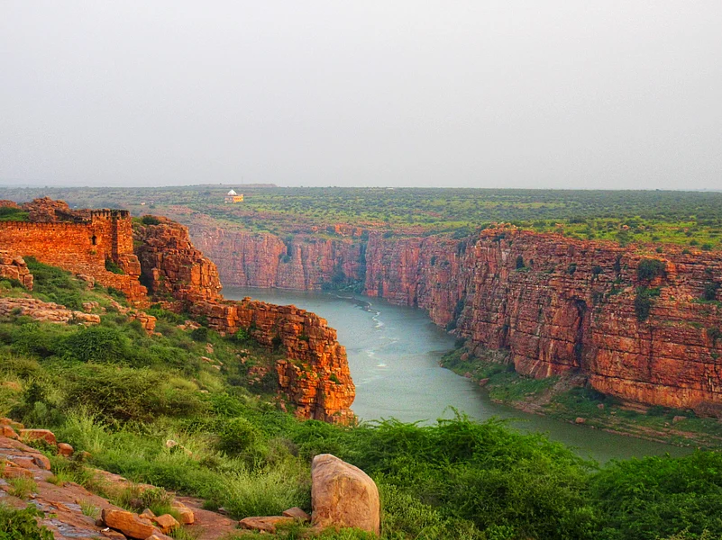 Gandikota Canyon carved by the Penna River in Andhra Pradesh
