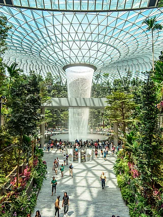Shutterstock : Changi Airport