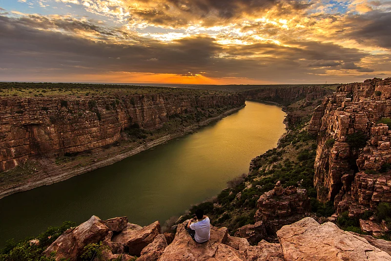Stunning sunset at Gandikota in Andhra Pradesh