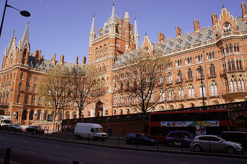 One of London’s most recognisable railway landmarks, St. Pancras Renaissance Hotel is full of Victorian Gothic drama