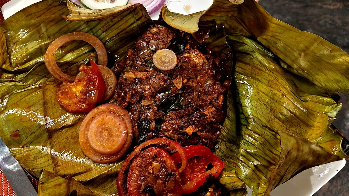 A preparation of meen pollichathu