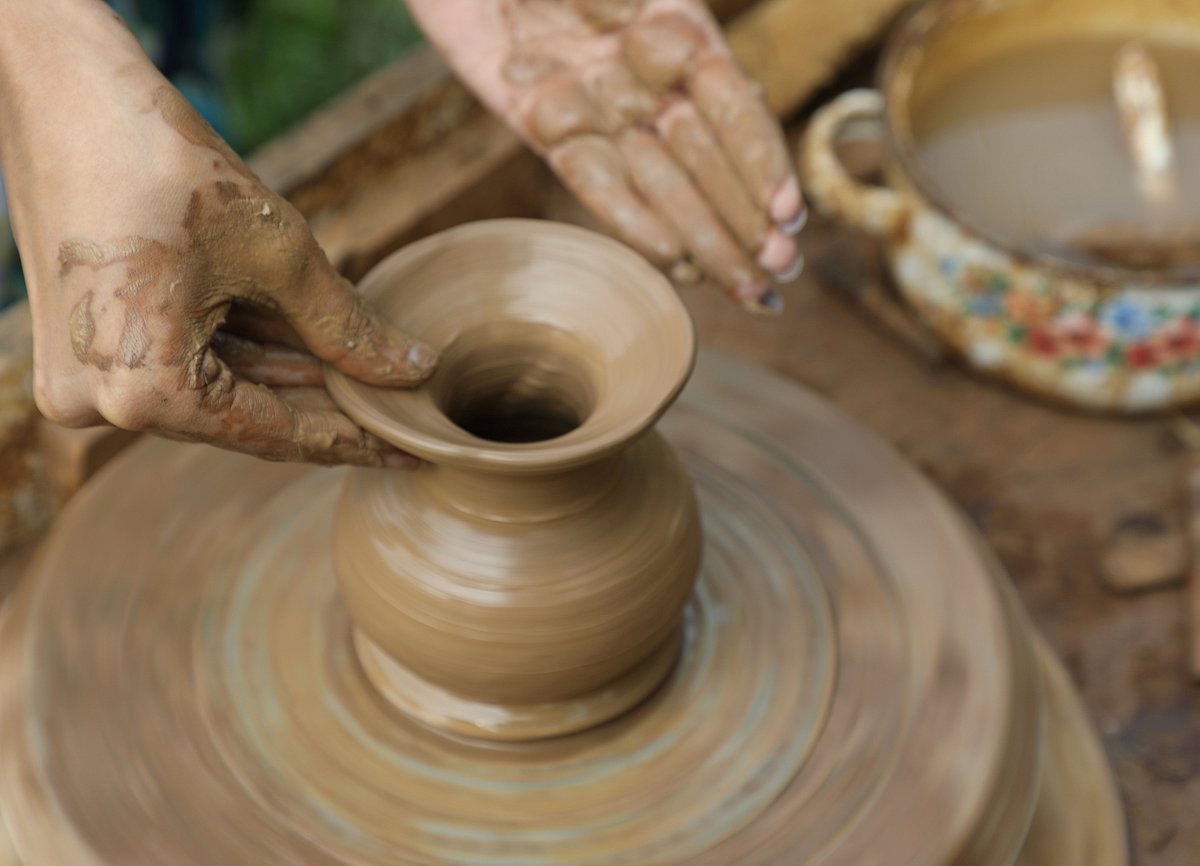 Pottery session at Niraamaya Retreats in Kumarakom