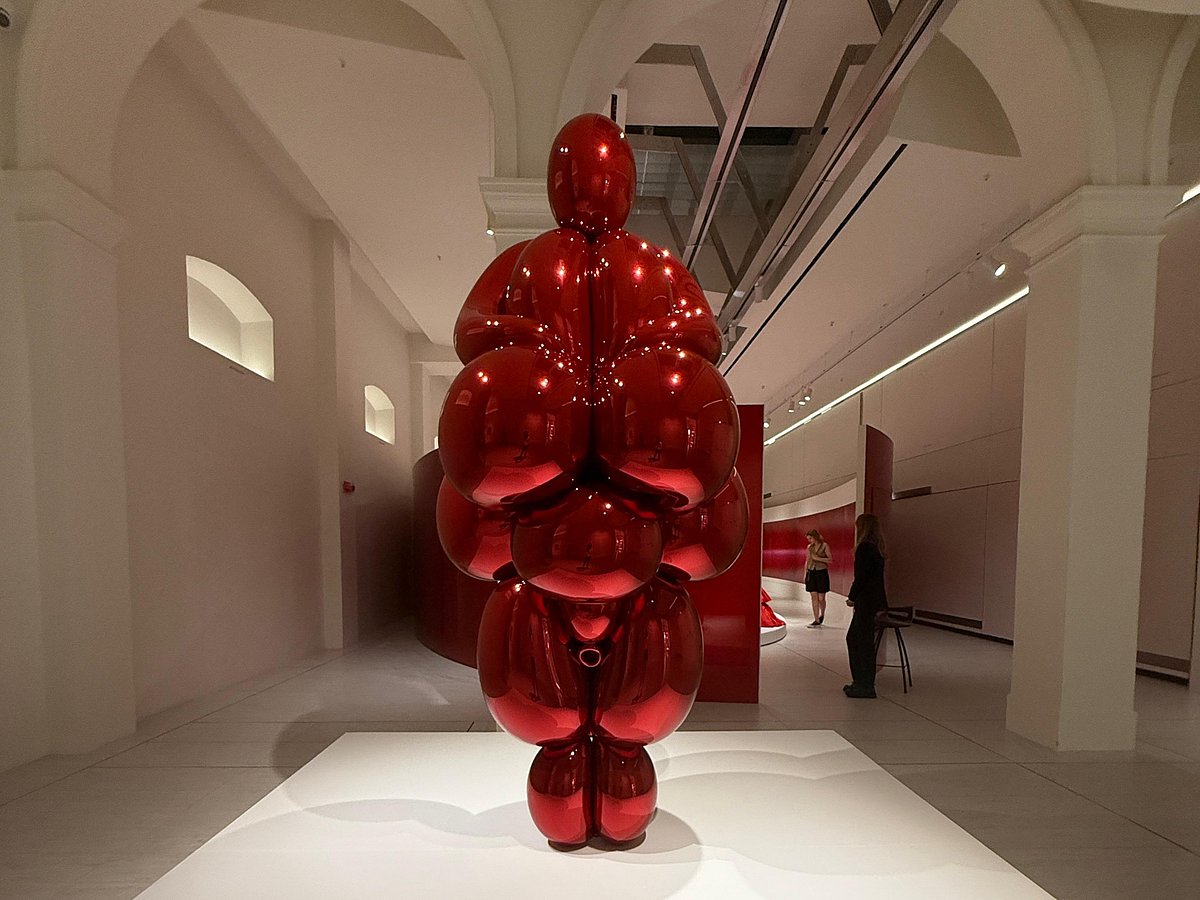 A pop up in Rome by Valentino