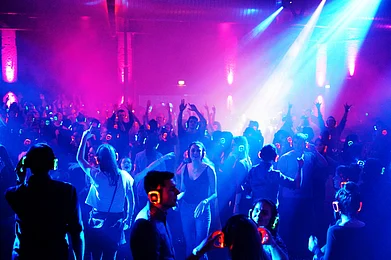 Hauke Thimm/Wiki Commons : Many major festivals have added silent disco stages