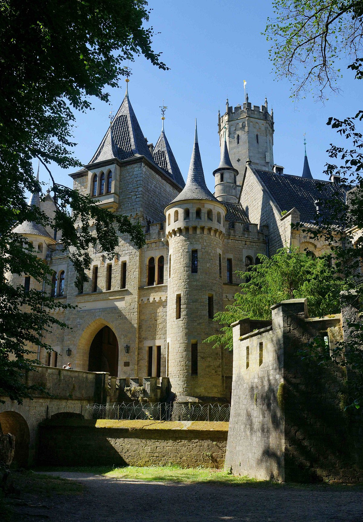 Unsplash : Explore eight magical castles that inspired fairytales