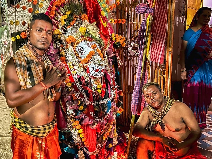 The Ghoda Nacha horse is a sacred symbol of Goddess Mangala Devi. Throughout Sahi Jata, families place it outside their homes, where mothers offer daily prayers and worship