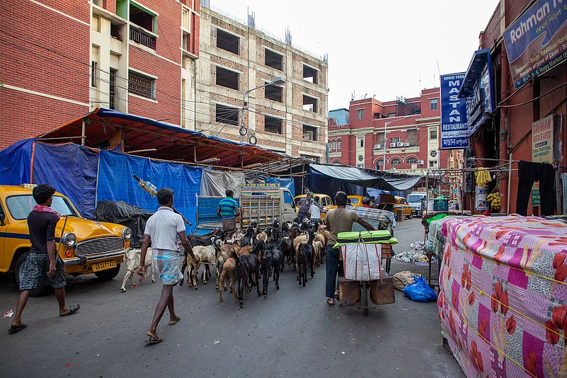 market street in kolkata