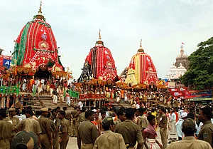 Wikimedia Commons : The Rath Yatra at Puri