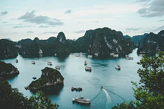 Unsplash : Hạ Long, Vietnam