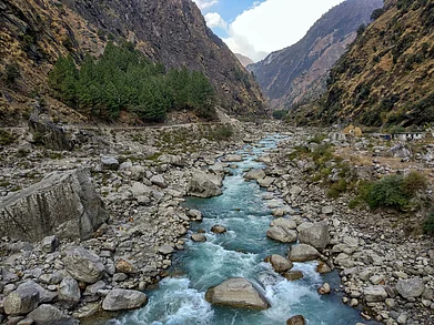 Unsplash : Ancient stromatolite fossils discovered in Pithoragarh are strengthening the districts case for UNESCO Global Geopark recognition.
