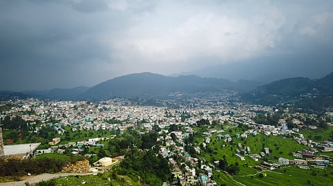 Beyond its mountain vistas, Pithoragarh preserves geological evidence dating back billions of years, making it a site of global scientific interest.