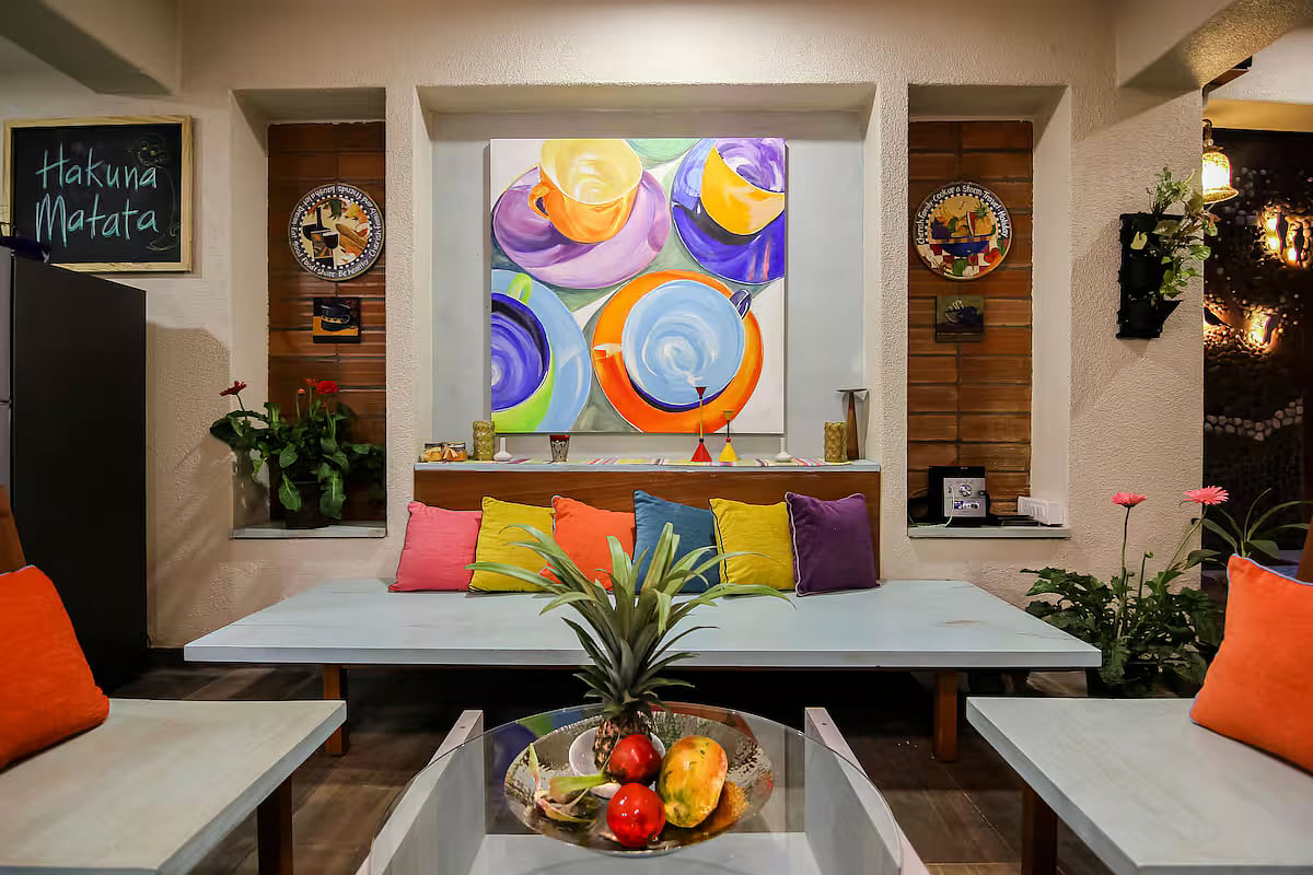 Near the Dr Salim Ali Bird Sanctuary, Amrut Villa invites travellers to slow down in a thoughtfully designed space inspired by creativity and collaboration.