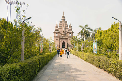 The Mulagandha Kuti Vihara reflects Sarnath's enduring role as a living centre of Buddhist worship