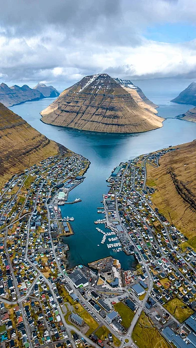 Shutterstock : Klaksvík, Borðoy