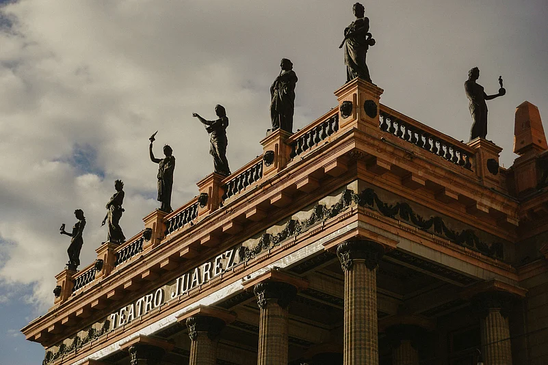 Teatro Juárez with its neoclassical façade