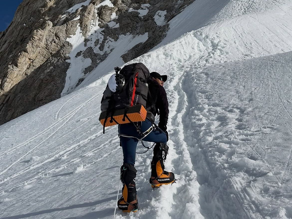 Purja on an expedition