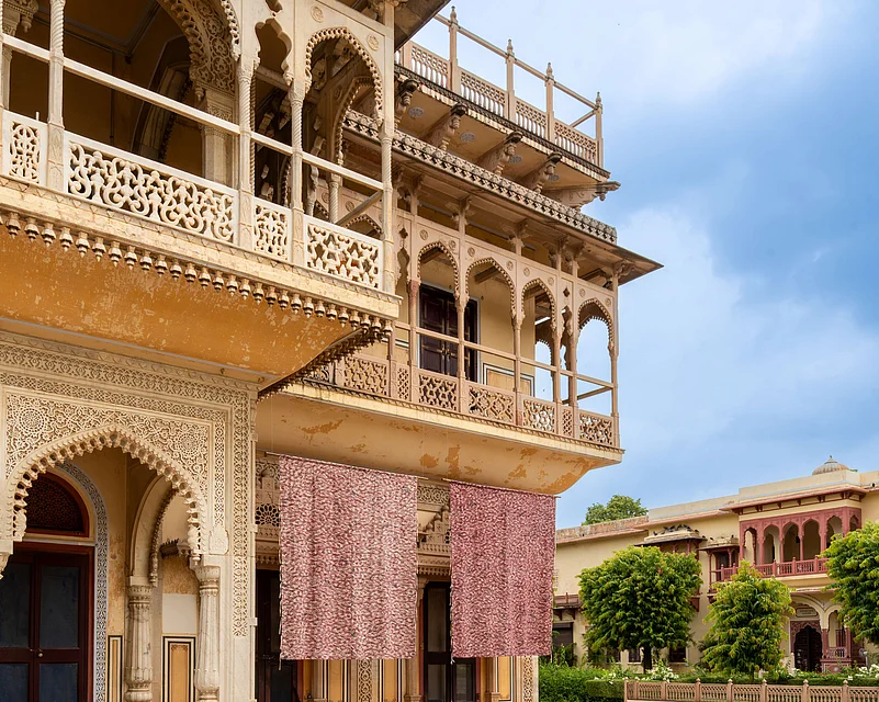 Salt Lines brings the story of the Great Hedge of India into Jaipur, where its history is closely tied to Sambhar Lake