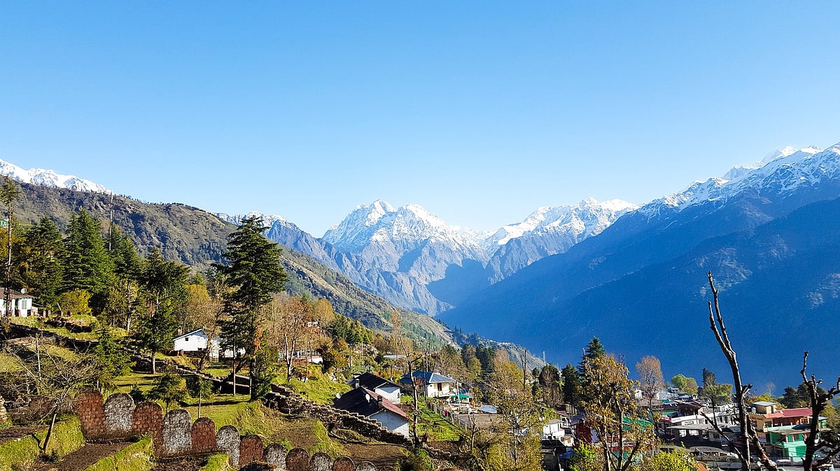 mrinalpal / Shutterstock : Lansdowne