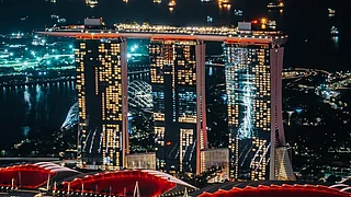 jm24travelz/instagram : A glimpse of Singapore at night
