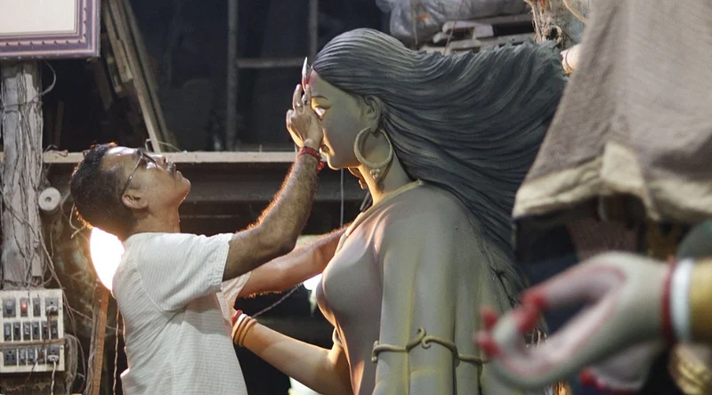 A Photo Walk Through Kumartuli, Kolkatas 300-Year Old Potters Colony