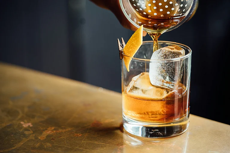 Ice does more to your cocktail than chilling it - Unsplash