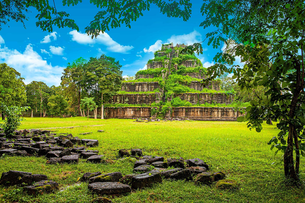 Archaeological ruins at Koh Ker